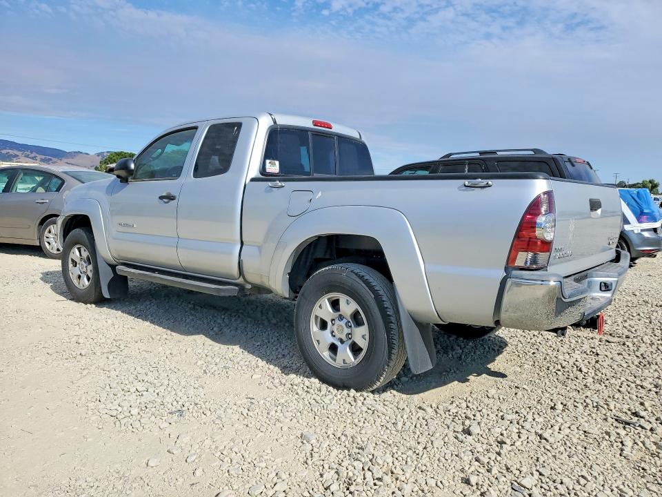 Photo 2 from auction – 2013 TOYOTA TACOMA with VIN 5TFTU4GN8DX049258