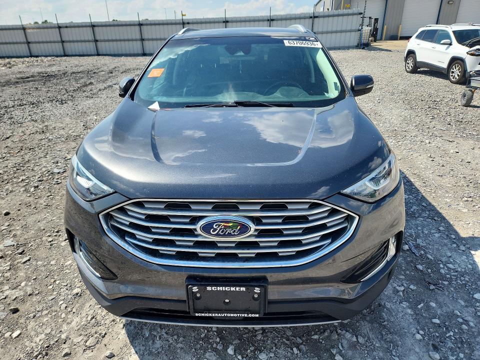 Photo 5 from auction – 2019 FORD EDGE with VIN 2FMPK4J93KBB61422
