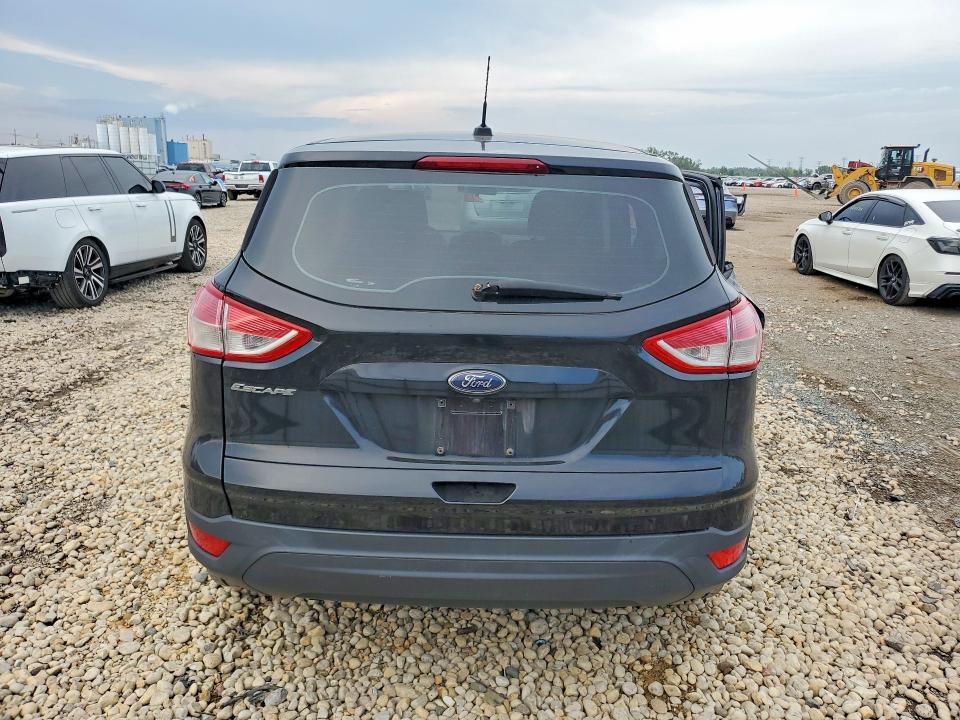 Photo 6 from auction – 2016 FORD ESCAPE with VIN 1FMCU0F74GUA26881