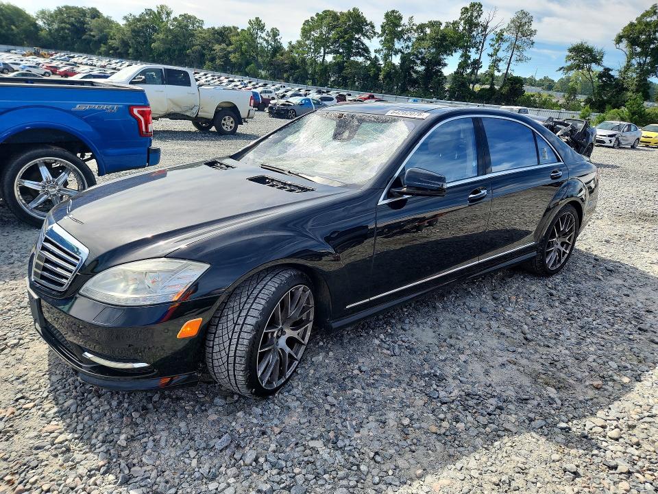 MERCEDES-BENZ S 2013 with VIN WDDNG7DB7DA512592 - Photo from auction