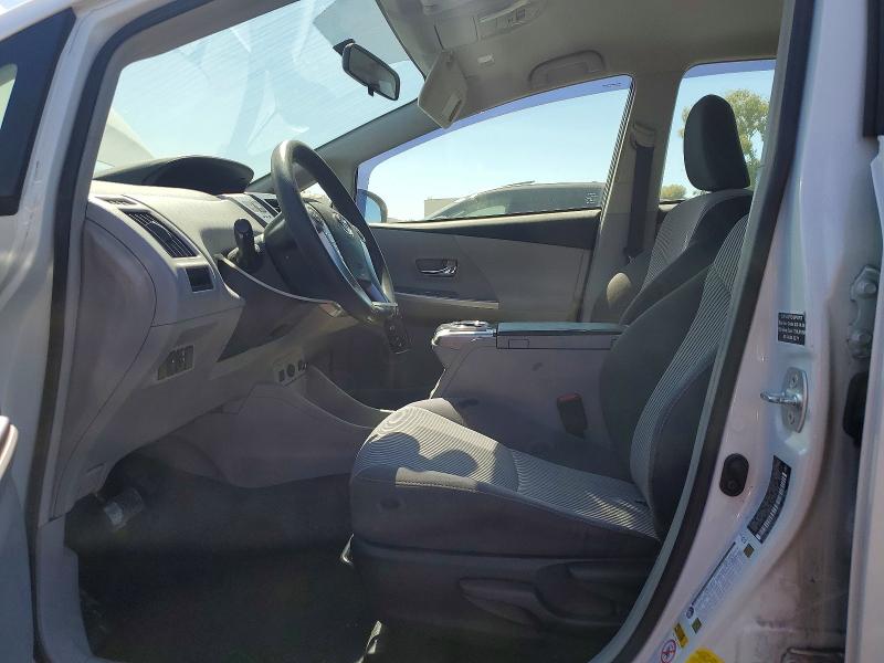 Photo 7 from auction – 2015 TOYOTA PRIUS V with VIN JTDZN3EU4FJ039358