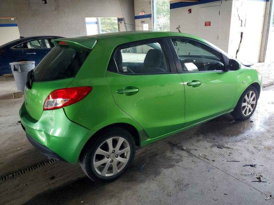 Photo 3 from auction – 2013 MAZDA MAZDA2 with VIN JM1DE1LY5D0162982