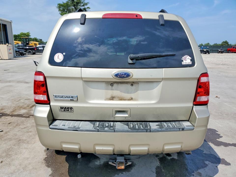 Photo 6 from auction – 2010 FORD ESCAPE with VIN 1FMCU0D79AKC29285