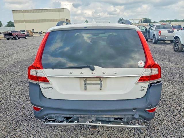 Photo 6 from auction – 2015 VOLVO XC70 with VIN YV4902NK6F1209479