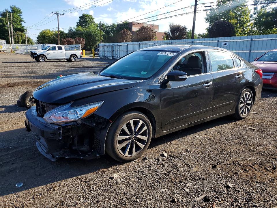 NISSAN ALTIMA 2017 with VIN 1N4AL3AP8HC167005 - Photo from auction