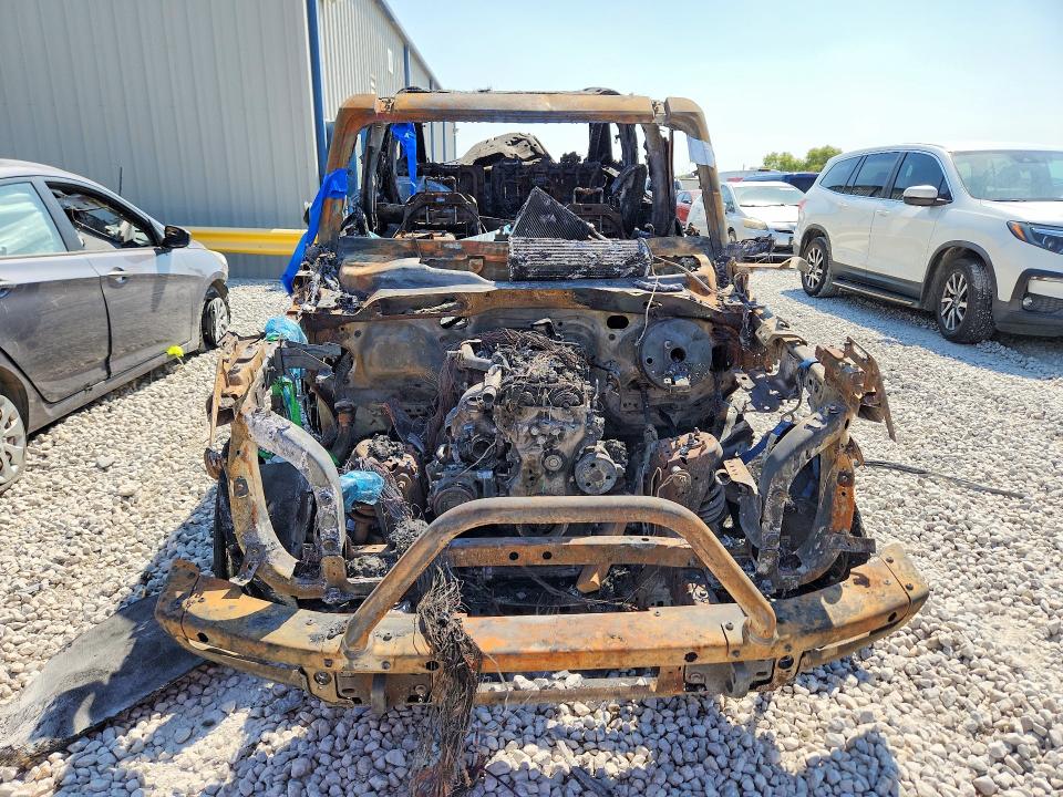 Фото 5 с аукциона – 2022 FORD BRONCO с VIN 1FMEE5DH0NLB06647