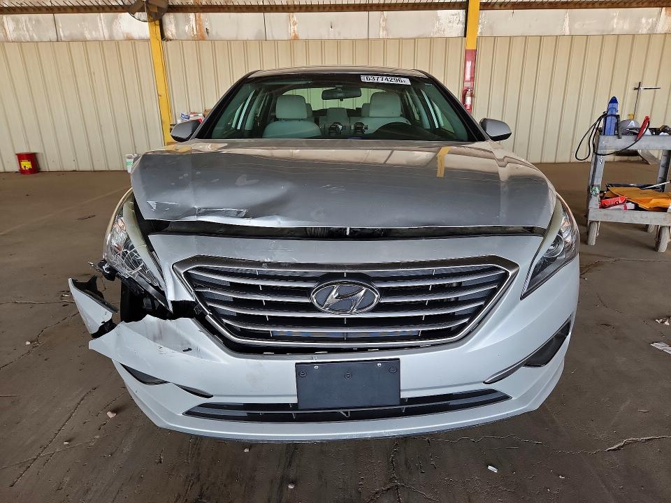 Foto 5 de la subasta – 2017 HYUNDAI SONATA con VIN 5NPE24AF5HH528366