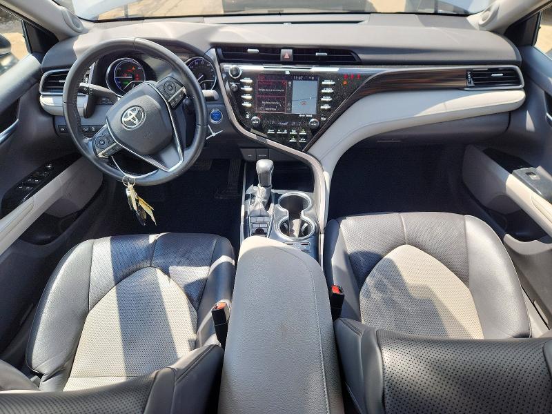 Photo 8 from auction – 2020 TOYOTA CAMRY with VIN 4T1F31AK7LU019404