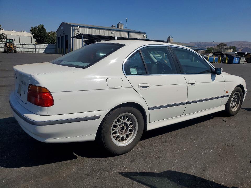 Photo 3 from auction – 1997 BMW 528 with VIN WBADD6327VBW09004