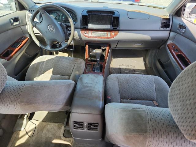 Photo 8 from auction – 2003 TOYOTA CAMRY with VIN 4T1BE32K53U654270
