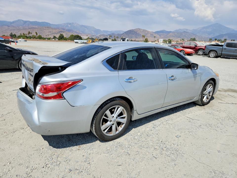 Photo 3 from auction – 2014 NISSAN ALTIMA with VIN 1N4AL3AP0EC426789