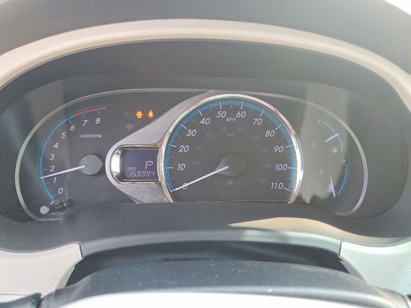 Photo 9 from auction – 2012 TOYOTA SIENNA with VIN 5TDYK3DC8CS222418