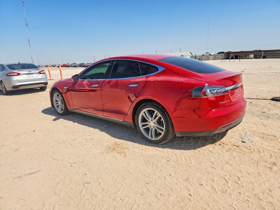 Zdjęcie 2 z aukcji – 2013 TESLA MODEL S z VIN 5YJSA1AC4DFP10191