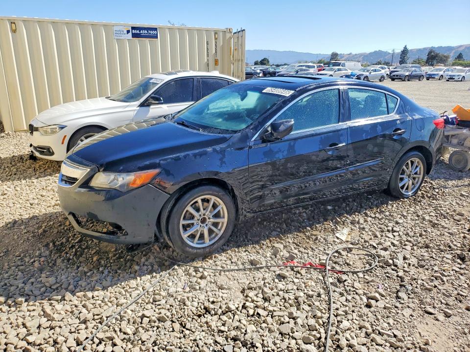 ACURA ILX 2014 с VIN 19VDE1F32EE010109 - Фото с аукциона