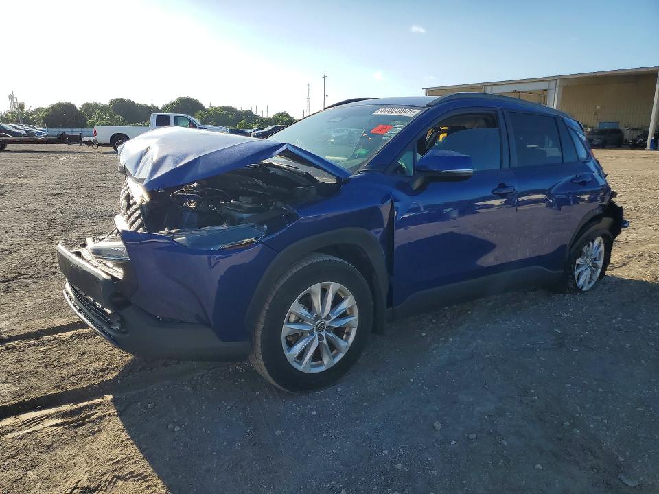 Photo 1 from auction – 2023 TOYOTA COROLLA CROSS with VIN 7MUCAAAG3PV070505