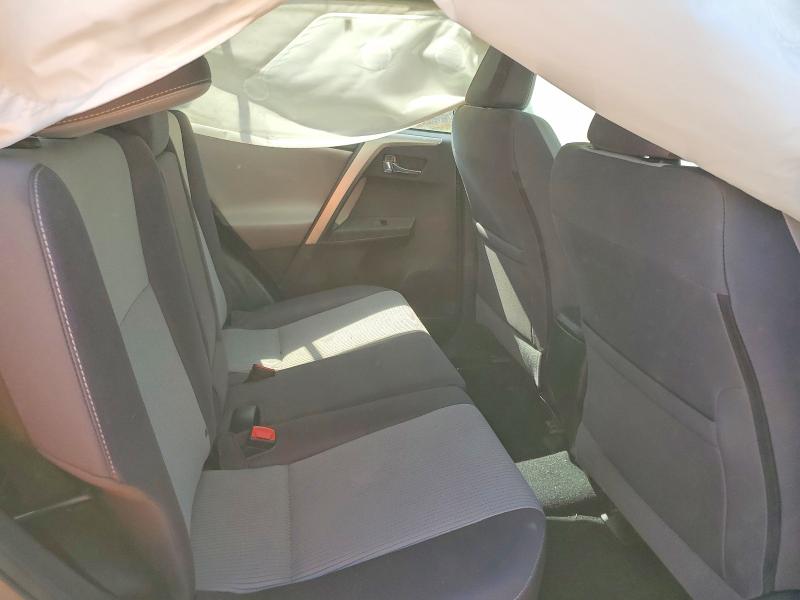 Photo 10 from auction – 2014 TOYOTA RAV4 with VIN 2T3RFREVXEW183697