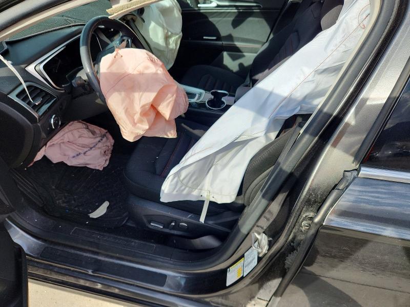 Photo 7 from auction – 2015 FORD FUSION with VIN 3FA6P0HD3FR114067