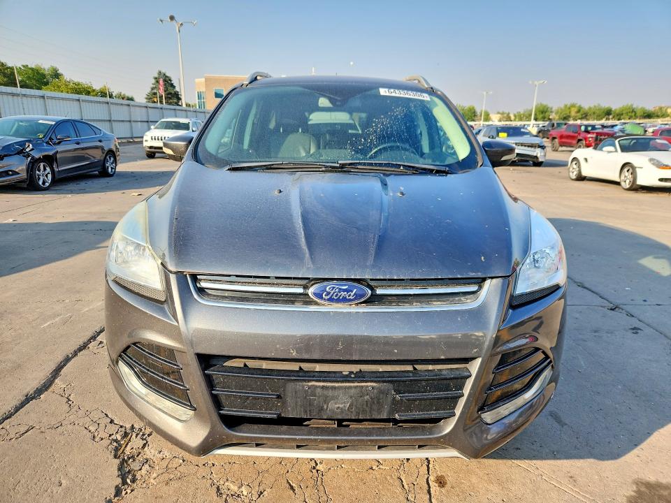 Photo 5 from auction – 2022 FORD ESCAPE with VIN 1FMCU9JX7GUC48830