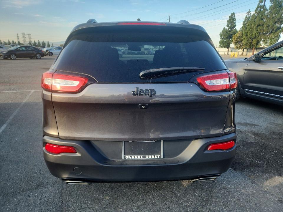 Photo 6 from auction – 2018 JEEP CHEROKEE with VIN 1C4PJLCX5JD527855