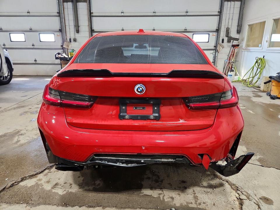 Photo 6 from auction – 2023 BMW M340XI with VIN 3MW49FF07P8D46285