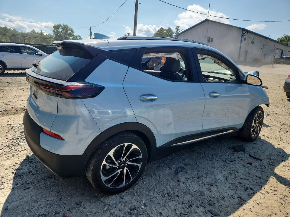 Photo 3 from auction – 2023 CHEVROLET BOLT EUV with VIN 1G1FZ6S0XP4160334