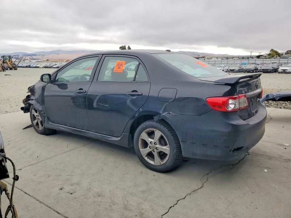 Photo 2 from auction – 2011 TOYOTA COROLLA with VIN 2T1BU4EE5BC645079