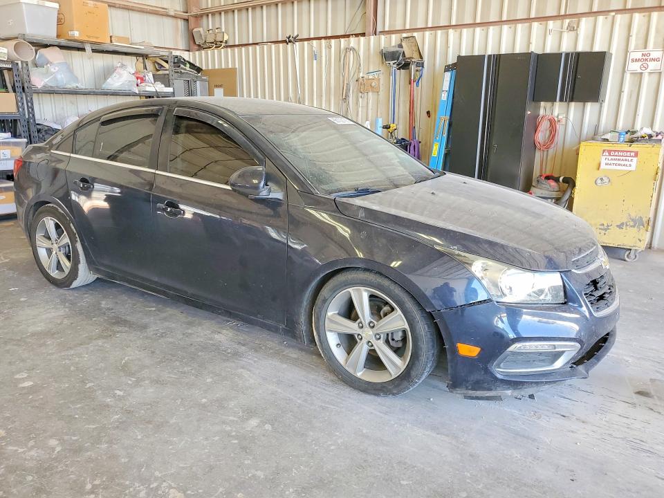 Photo 4 from auction – 2015 CHEVROLET CRUZE with VIN 1G1PC5SB0F7200984