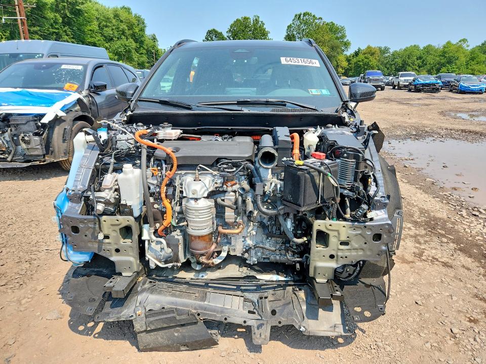 Photo 5 from auction – 2024 HONDA CR-V with VIN 5J6RS6H87RL018676