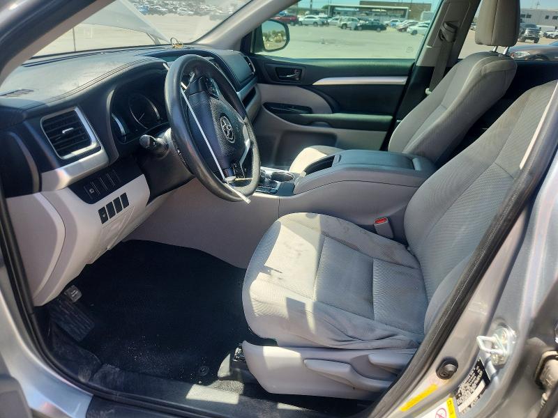 Photo 7 from auction – 2019 TOYOTA HIGHLANDER with VIN 5TDZZRFH8KS295685