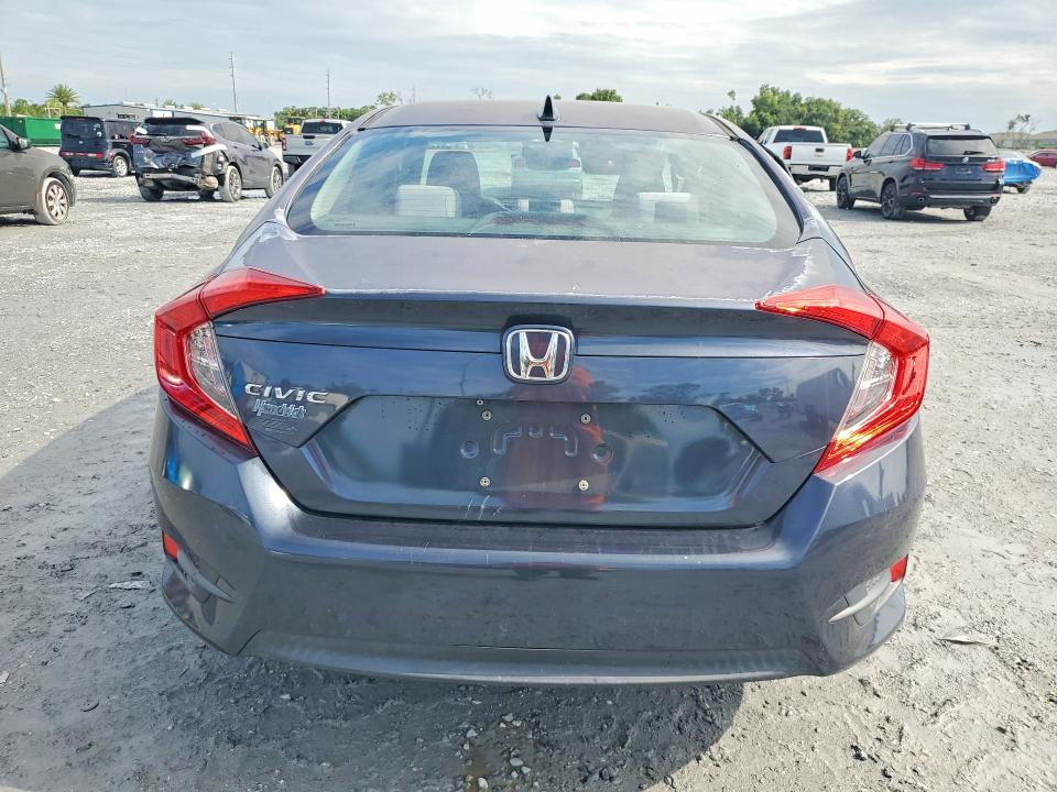 Снимка 6 от търг – 2018 HONDA CIVIC с VIN 2HGFC2F70JH589342