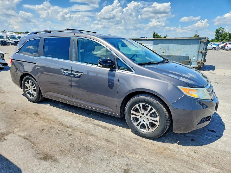 Photo 4 from auction – 2013 HONDA ODYSSEY with VIN 5FNRL5H68DB043531