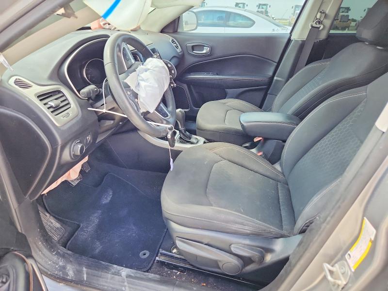 Photo 7 from auction – 2019 JEEP COMPASS with VIN 3C4NJCAB6KT769550