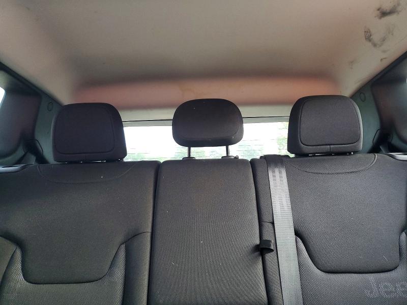 Photo 10 from auction – 2017 JEEP RENEGADE with VIN ZACCJBBB2HPF89482