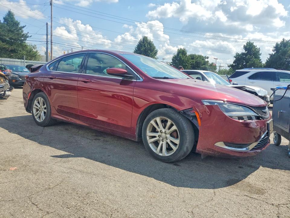 Снимка 4 от търг – 2015 CHRYSLER 200 с VIN 1C3CCCAB3FN602798