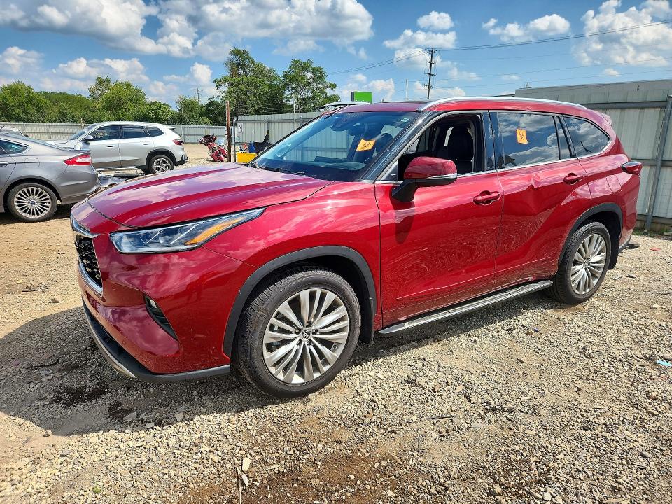 Photo 1 from auction – 2022 TOYOTA HIGHLANDER with VIN 5TDFZRBH0NS193813