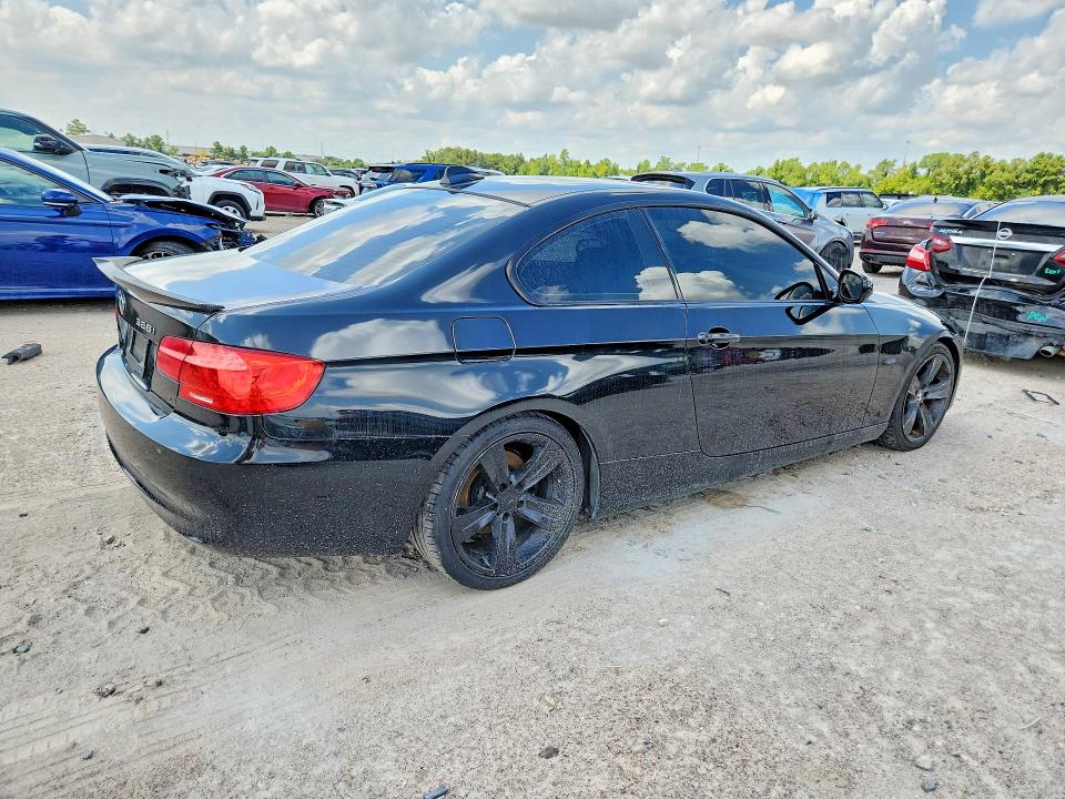 Photo 3 from auction – 2011 BMW 328 with VIN WBAKE3C50BE557478