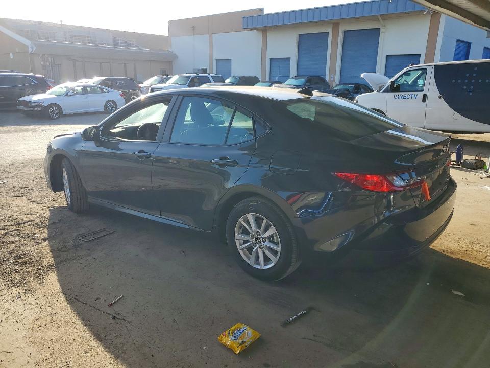 Photo 2 from auction – 2026 TOYOTA CAMRY with VIN 4T1DAACK4TU693665