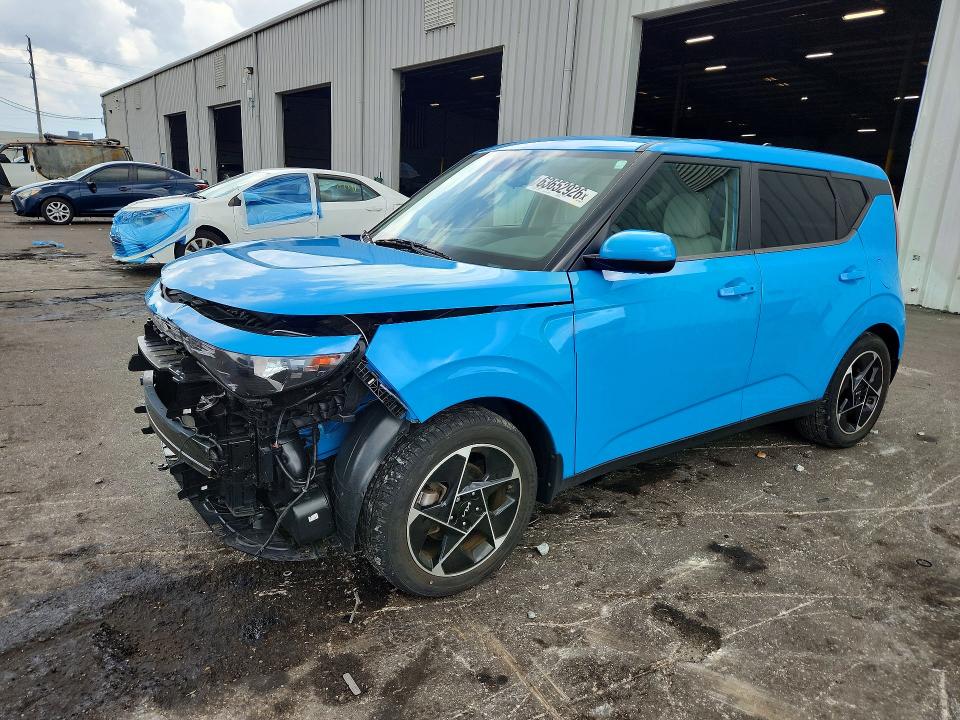KIA SOUL 2023 with VIN KNDJ33AU0P7208931 - Photo from auction