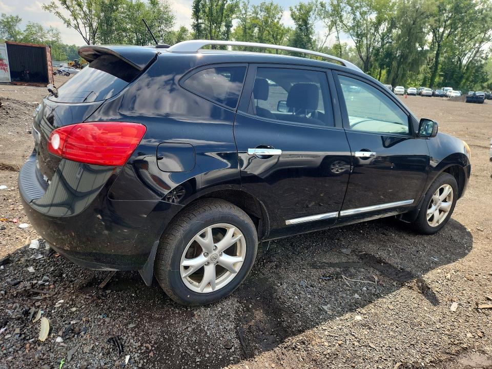 Photo 3 from auction – 2011 NISSAN ROGUE with VIN JN8AS5MV1BW668735