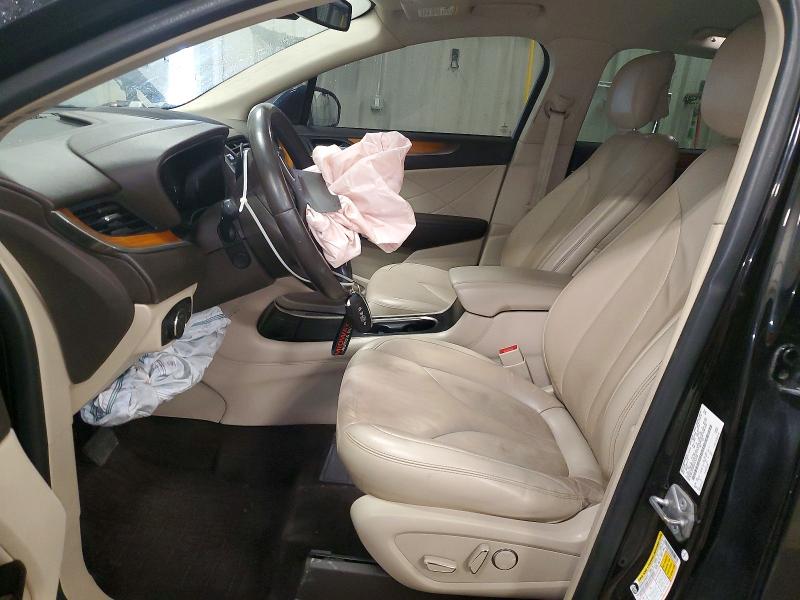 Zdjęcie 7 z aukcji – 2019 LINCOLN MKC z VIN 5LMCJ2D95KUL02340