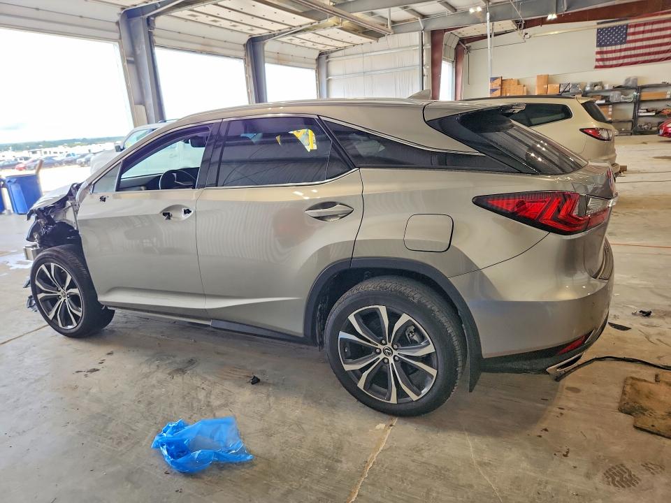 Photo 2 from auction – 2021 LEXUS RX with VIN 2T2HZMDA6MC304153