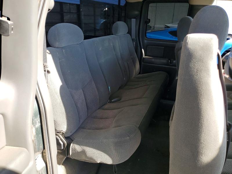 Photo 10 from auction – 2003 CHEVROLET SILVERADO with VIN 2GCEC19V231209685