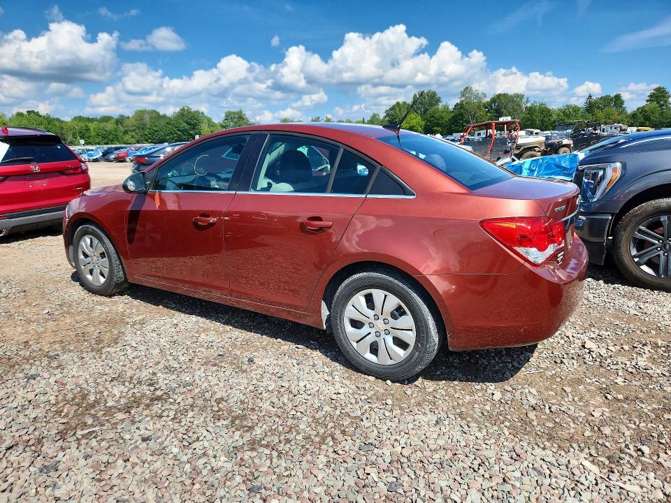 Photo 2 from auction – 2012 CHEVROLET CRUZE with VIN 1G1PC5SH8C7337834