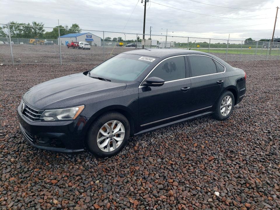 VOLKSWAGEN PASSAT 2017 with VIN 1VWAT7A33HC009487 - Photo from auction