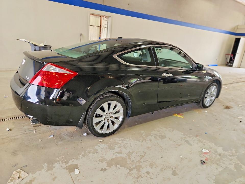 Photo 3 from auction – 2009 HONDA ACCORD with VIN 1HGCS22809A009571