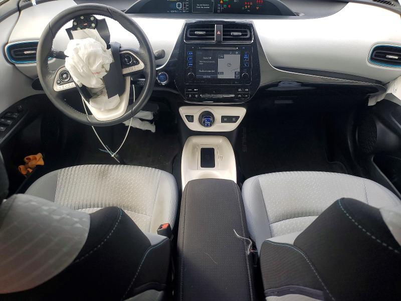 Photo 8 from auction – 2017 TOYOTA PRIUS with VIN JTDKARFUXH3052914