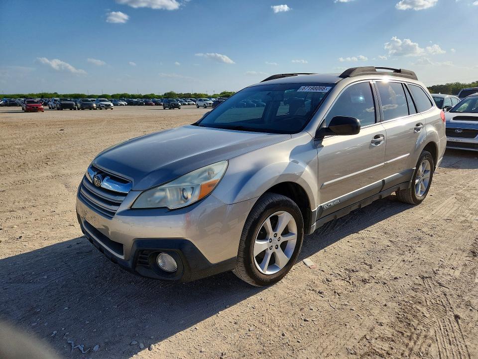Photo 1 from auction – 2014 SUBARU OUTBACK with VIN 4S4BRCAC8E3215295