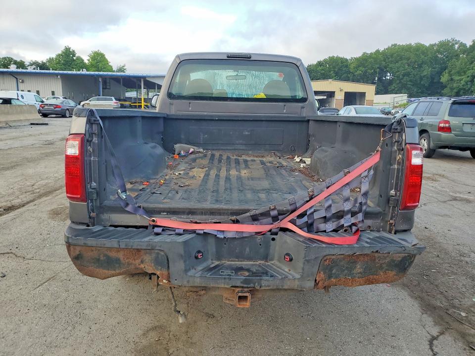Photo 6 from auction – 2008 FORD F250 with VIN 1FTNF21558EA01847