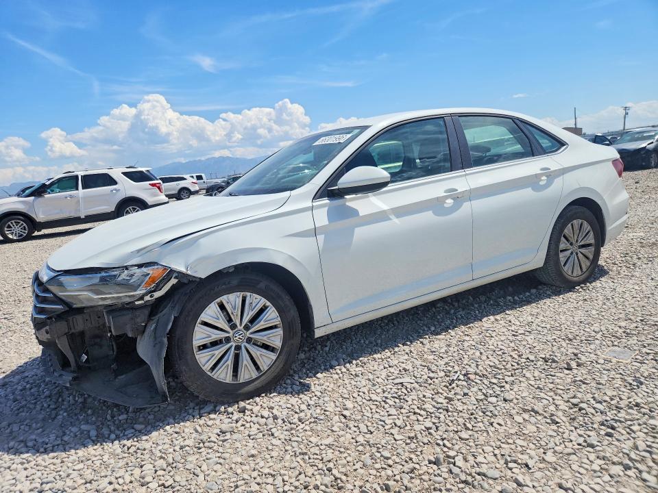 VOLKSWAGEN JETTA 2020 with VIN 3VWCB7BU0LM023857 - Photo from auction