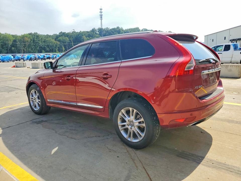 Zdjęcie 2 z aukcji – 2016 VOLVO XC60 z VIN YV4612RK4G2865119